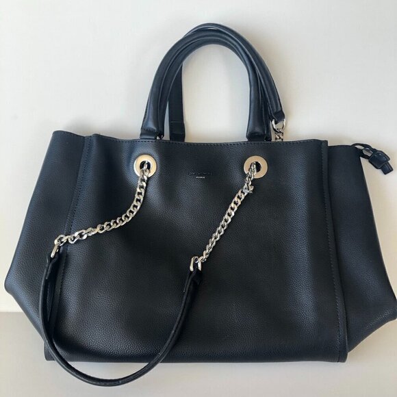DAVID JONES PARIS pebbled faux leather black silver hardware shoulder/handbag - Picture 14 of 15